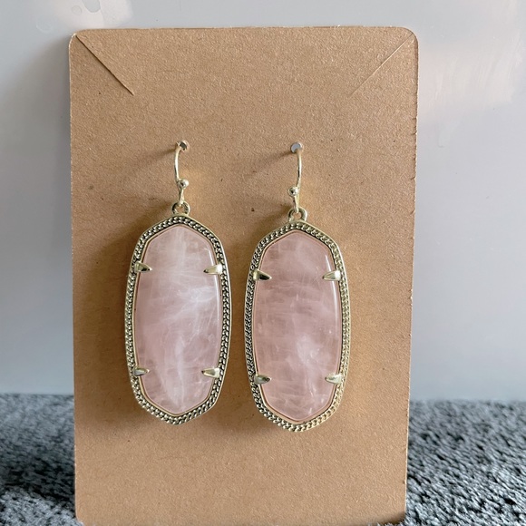 Kendra Scott Jewelry - Kendra Scott danielle earrings - rose quartz